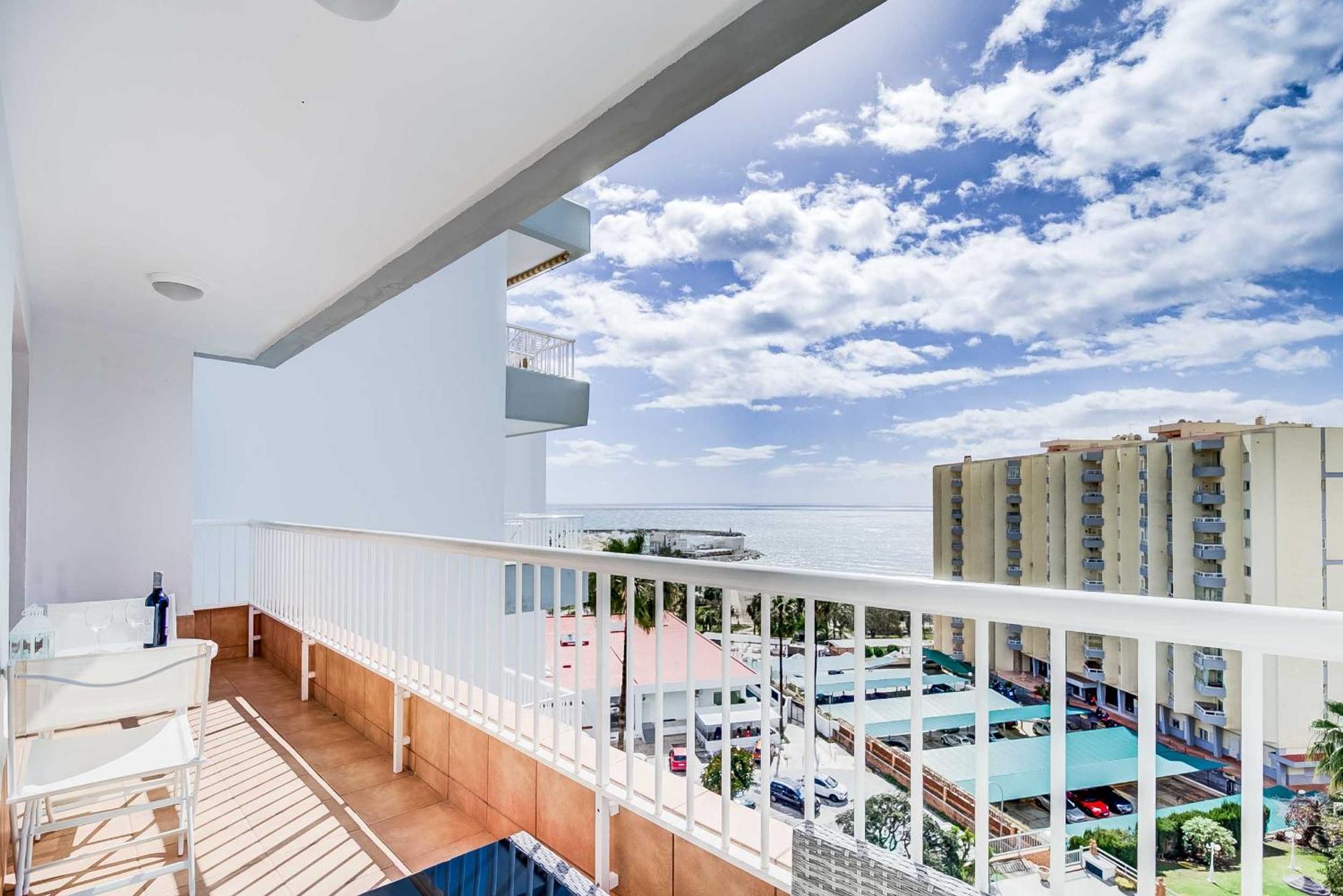 Puerto Marina, Apartamento Frente Al Mar Benalmadena Exterior photo